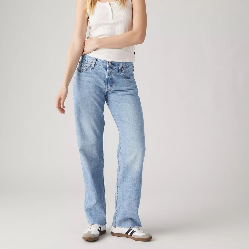 Levi’s 501 90s lightweight straight leg jean NWT